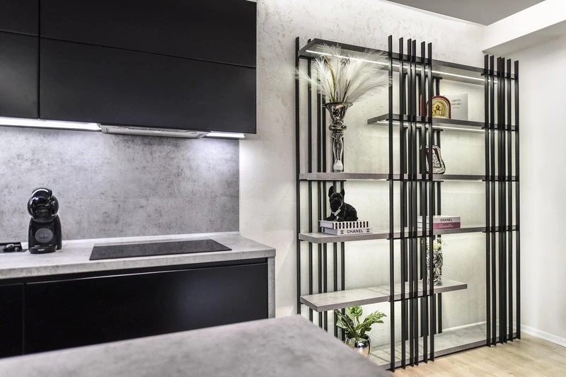 Слика од мебел